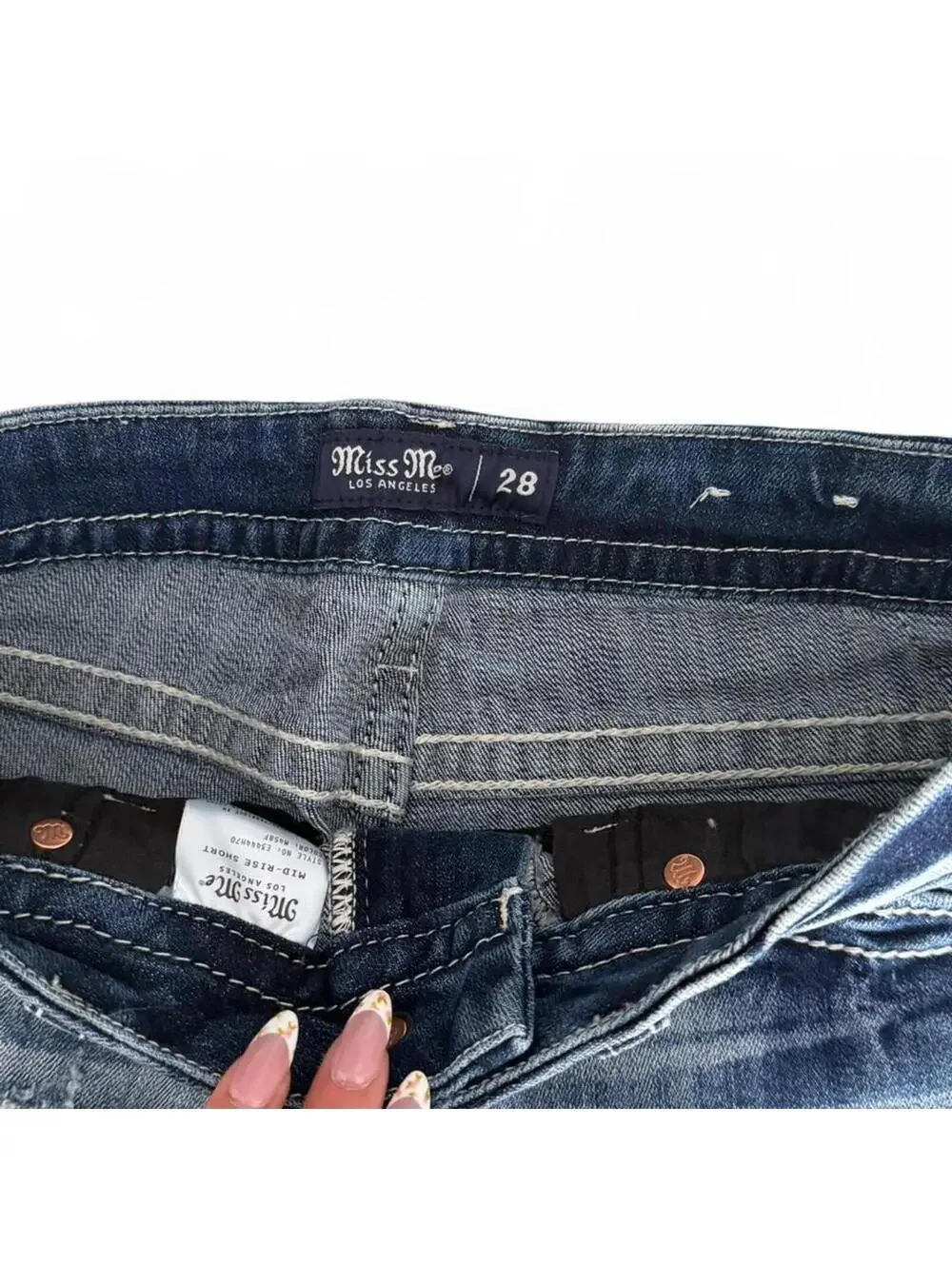 Miss Me Distressed Denim Shorts - Picture 3 of 7